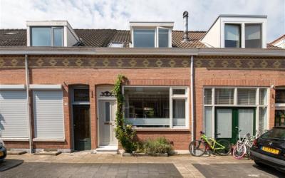 Oranjestraat 31