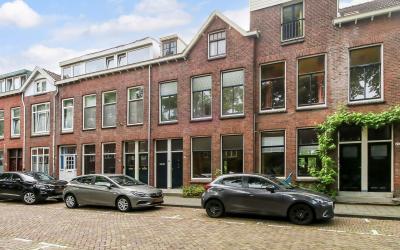 Riouwstraat 69