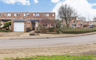 Haringvliet. 104