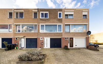 Damsterdiep 62