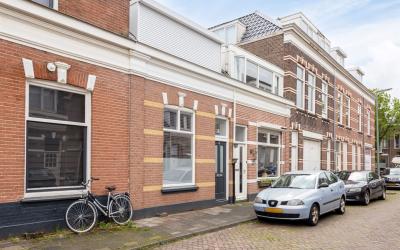 Leliestraat 22