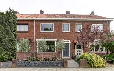 Koninginnew. 6