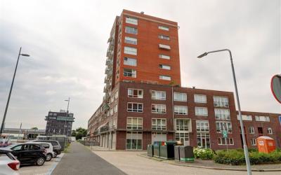 Westpier 70