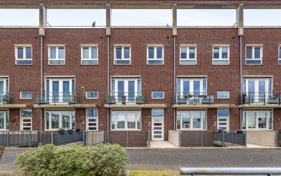 Maasbouleva. 8