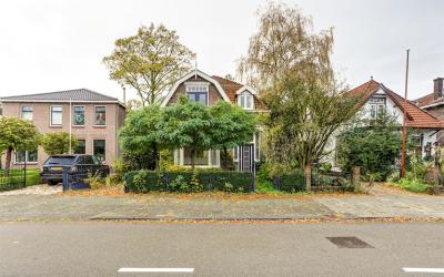 Rotterdamse. 100