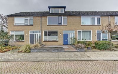 van Oldenba. 16