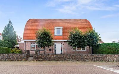 De Hooge Do. 24
