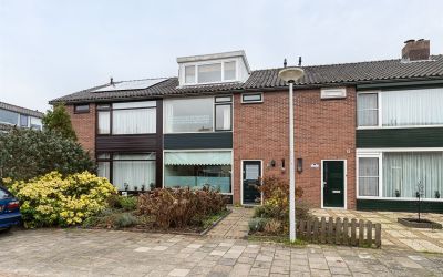 van Lenneps. 5