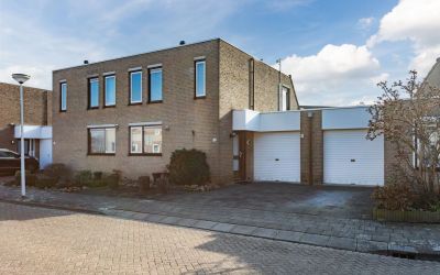 Esdoornlaan 12
