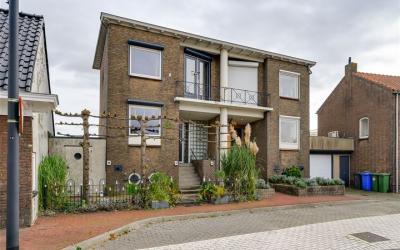 Rivierdijk 28