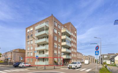 Oosterbrugs. 9