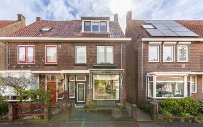 Oranjestraat 54