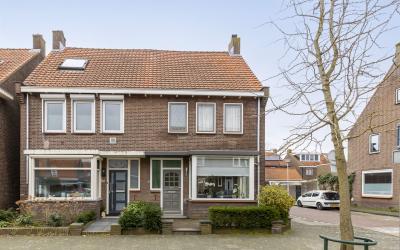 Oranjestraat 58