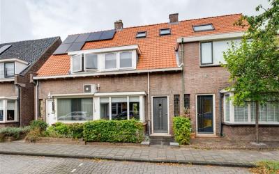 P. Rijsdijk. 25