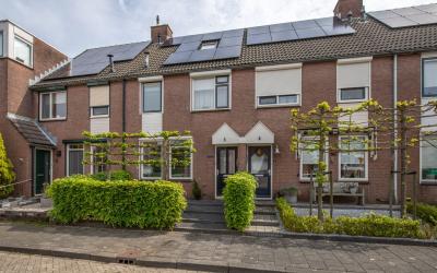 Van Leijden. 6