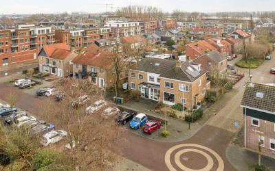 Troelstrast. 12