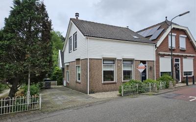 Binnendams 106