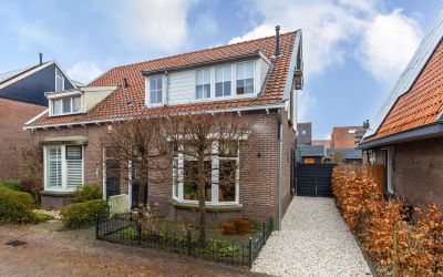 Oranjestraat 23