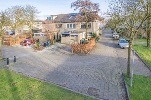 Spoetnikhof 3