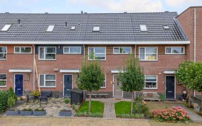 Hoefsmid 16