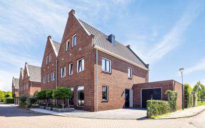 Hof van Bat. 33