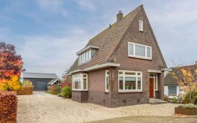 Dorp 74