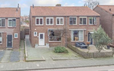 Biezenpoort. 10