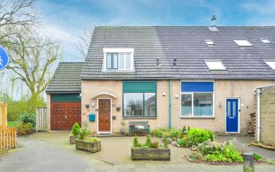 Graaf Boude. 27