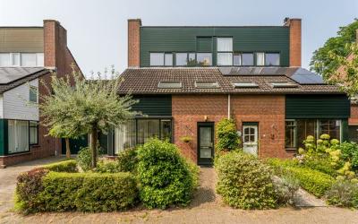 IJsselstein. 46