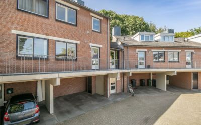 Aardbeigaarde 23