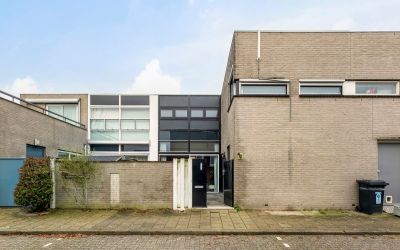 Hendrik Mar. 27