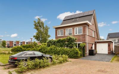 Middelhoeve 28