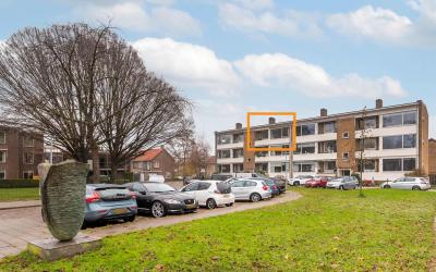 Van Helvoor. 3-B