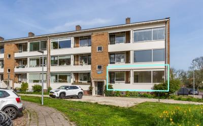Van Helvoor. 7