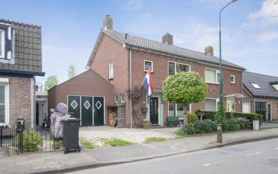 Dorpsstraat 52