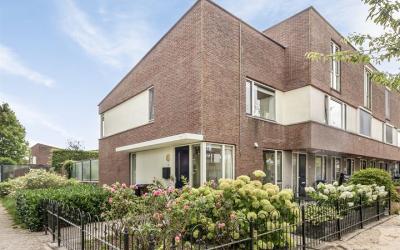 Angstel 2