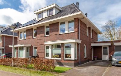 Donderwolk 25