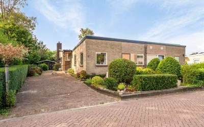 Eikenlaan 1