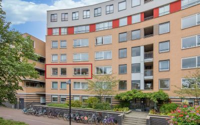 Henriëtte Roland Holststraat 44