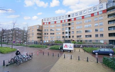 Henriëtte Roland Holststraat 56