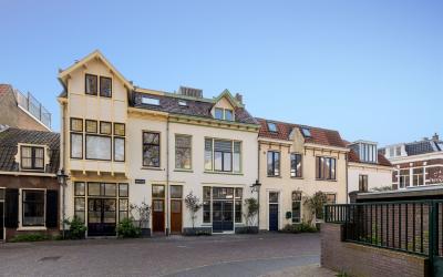 Wolvenplein 13