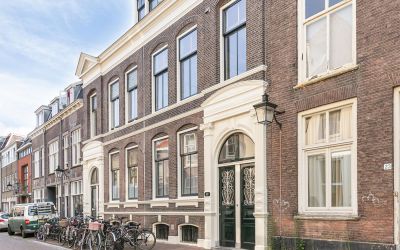 Ridderschap. 25-A