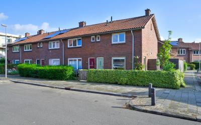 Hoveniersst. 25