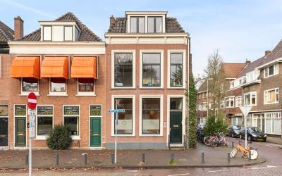 Weerdsingel. 48