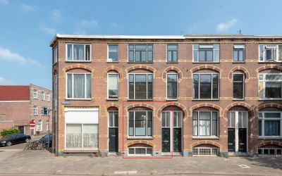 Adelaarstraat 72