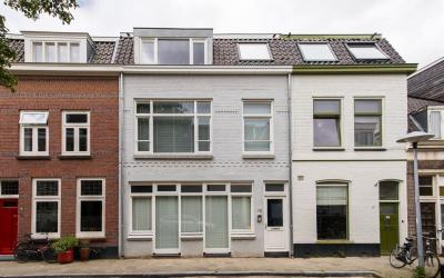Nieuwe Koek. 18-B