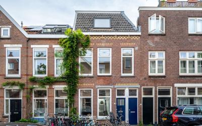 Van Leeuwen. 1-BS
