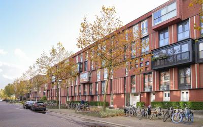 Voorsterbee. 150