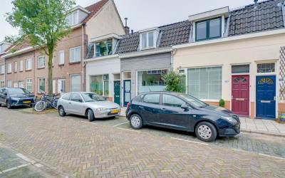 Westravenst. 33