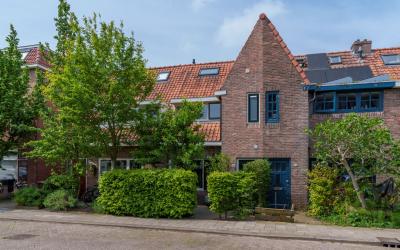 Hoogravense. 47